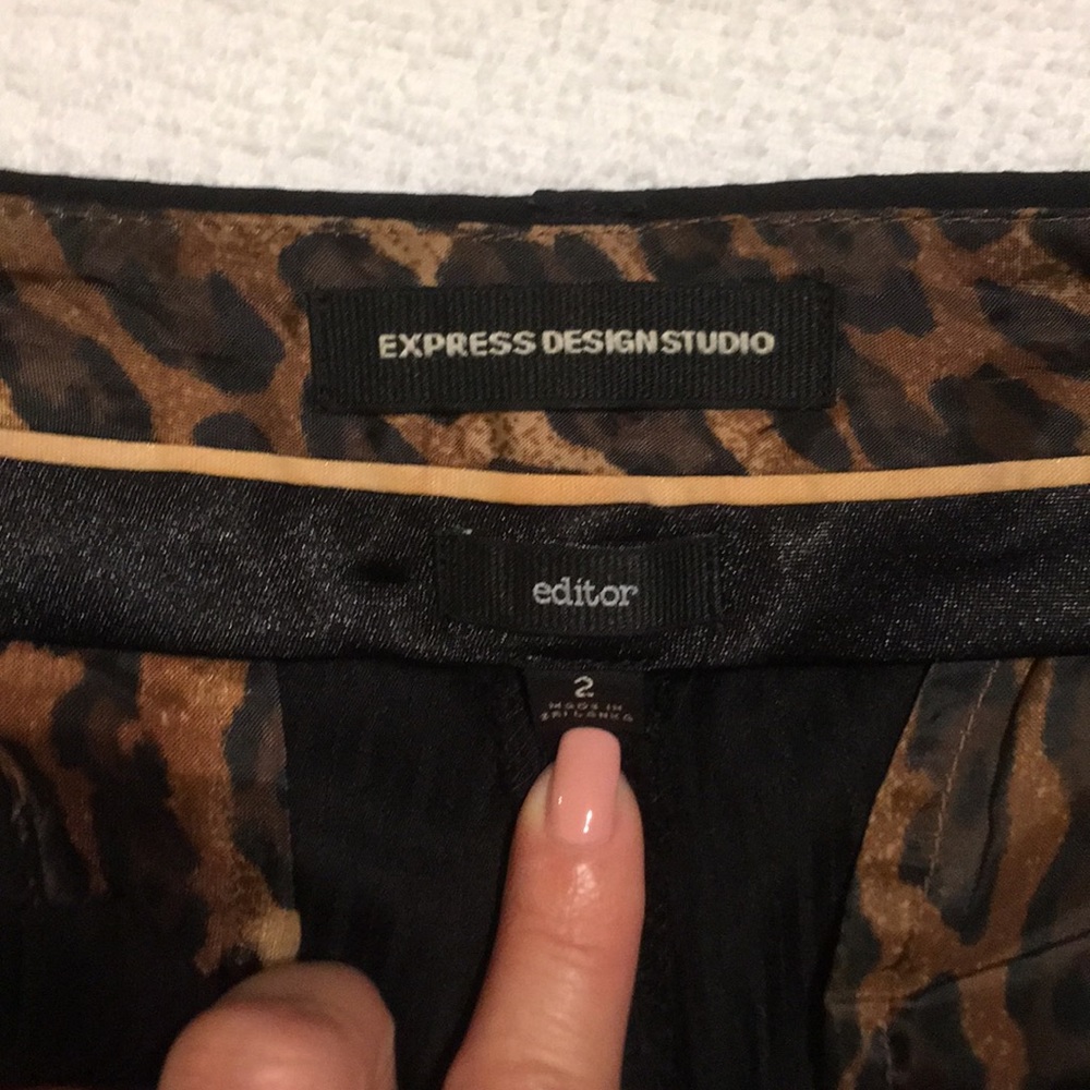 Black editor pants size2
